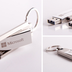 Gravírované reklamní USB flash disky společnosti Microsoft s.r.o.