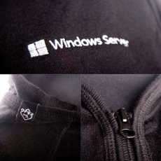 Mikiny z merino vlny s aplikací loga Windows Server pro Microsoft Slovakia